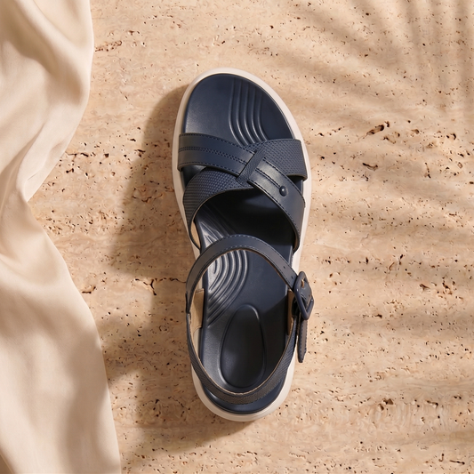 Everyday summer sandals styled on model — Wej