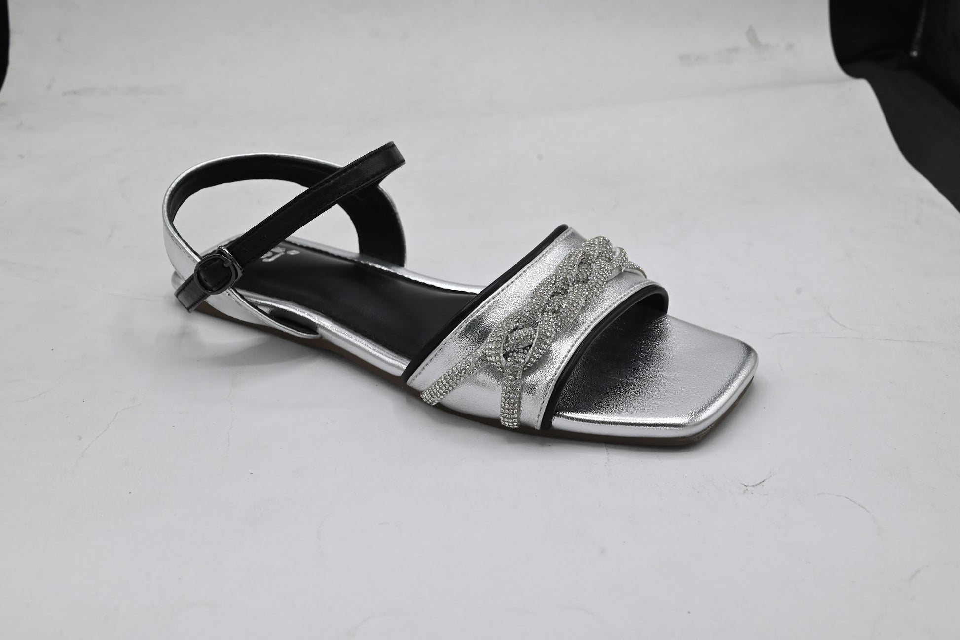 Flat Sandals – 8002332