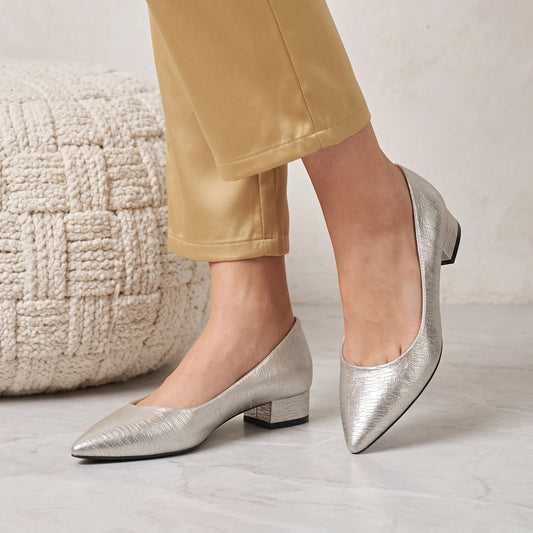 Gold Formal Court Shoes 8108170